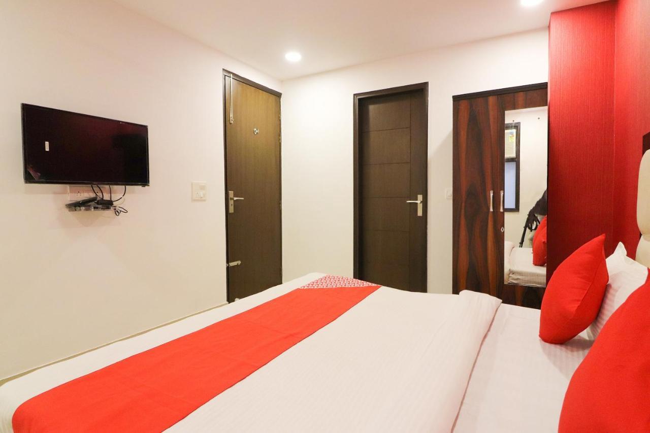 Hotel Oyo 63841 White Orchid Indraprastha Exteriér fotografie